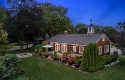 10 Harvey Ct, Summit City, NJ 07901-1203