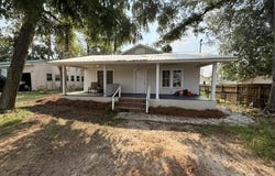831 N Grady Ave, Douglas, GA 31533
