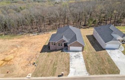 518 Madeleine Circle, Austin, AR 72007