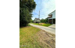 1626 Oak Avenue, Gulfport, MS 39507