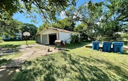 514 W Roosevelt Avenue, Whitney, TX 76692