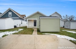 2120 Linden Avenue SE, Grand Rapids, MI 49507