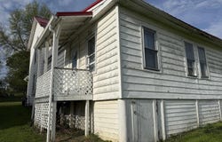 69 Woody Simmons Road, Mill Creek, WV 26280
