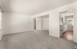 709 S Garfield Ave, Sioux Falls, SD 57104