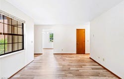 2128 Tanglewood Avenue, Alliance, OH 44601