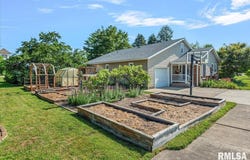 213 W FRANKLIN Street, Ashland, IL 62612