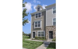 320 Autumn Ridge Circle, Pickerington, OH 43147
