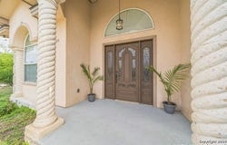 2735 Wade, San Antonio, TX 78210