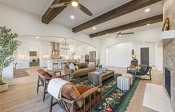 131 Hydrangea Dr, Smithville, TX 78957