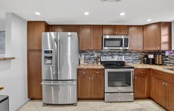 3001 W Rolling Hills Circle, Davie, FL 33328