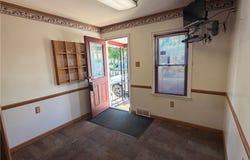 601 4th Ave, New Brighton, PA 15066