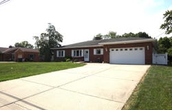 681 Manor Drive, Taylor Mill, KY 41015