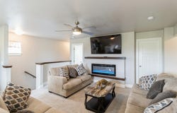 1365 SE Parkview Crossing Drive, Waukee, IA 50263