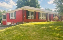 204 Lee Ave, Lebanon, KY 40033