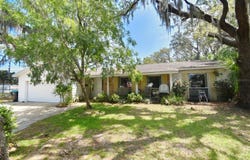 6105 LOST TREE COURT, ORLANDO, FL 32808