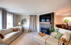708 KINGS CROFT, CHERRY HILL, NJ 08034