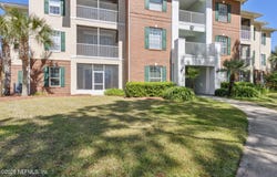 785 OAKLEAF PLANTATION Parkway unit: 713, Orange Park, FL 32065