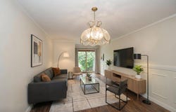 573 SUMMIT HOUSE, WEST CHESTER, PA 19382
