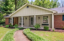 19 Saint Joseph Drive, Lebanon, IL 62254