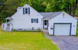 3001 Evelyn Drive, Guilderland, NY 12303