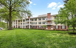 1511 Hampton Hall Drive, Chesterfield, MO 63017