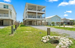 1279 W Lagoon Avenue, Gulf Shores, AL 36542