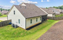 1139 OAK BOULEVARD, MOODY, AL 35004