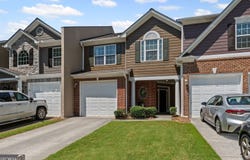 2743 Pierce Brennen Court NE, Lawrenceville, GA 30043