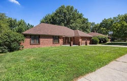 505 Greenbriar Terrace, St Joseph, MO 64506