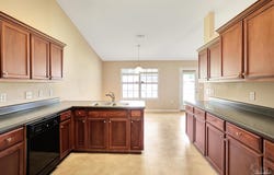 5994 Autumn Pines Cir, Pace, FL 32571