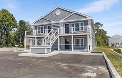 112 West Main Street, Hyannis, MA 02601