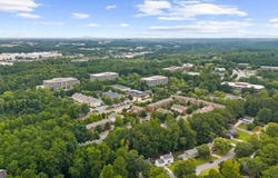 615 Barrington, Roswell, GA 30076