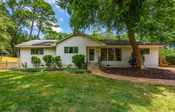 210 Dawn Street, Signal Mountain, TN 37377