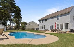224 Wellington Cir, Smithfield, VA 23430