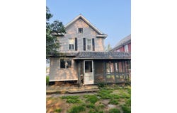 722 N Main, Aberdeen, SD 57401
