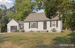 1559 Marlin Avenue NW, Grand Rapids, MI 49534
