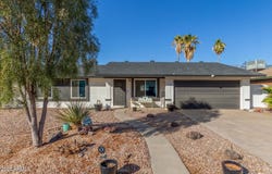 520 E JAHNS Place, Casa Grande, AZ 85122