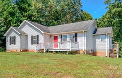 2606 Bear Creek Road, Marshall, NC 28753