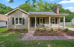 847 E Maple Lane, Fuquay Varina, NC 27526