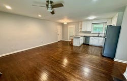 8148 LYLE AVENUE, LEEDS, AL 35094