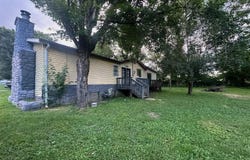 736 Maple Street, Auburn, KY 42206