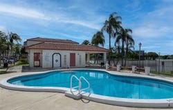 1128 N Hiatus Rd, Pembroke Pines, FL 33026