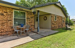 881 County Street 2938, Tuttle, OK 73089