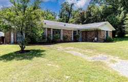 2113 N Jackson St, PALESTINE, TX 75803