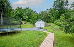 13 George St, Oxford, MA 01540