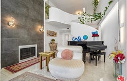 325 N Oakhurst Dr, Beverly Hills, CA 90210