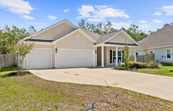 44 Secluded Circle, Freeport, FL 32439