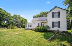 5715 Potters Road, Saranac, MI 48881