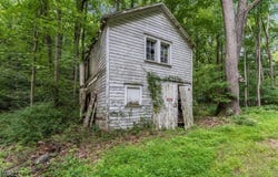 Sweet Hollow Rd, Holland Twp., NJ 08848