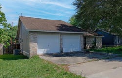 311 August Street, Schulenburg, TX 78956